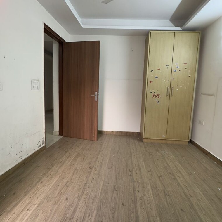 Room, chattarpur 3 Bedroom 1250 Sq.Ft. Builder Floor In Chattarpur Delhi 9919989