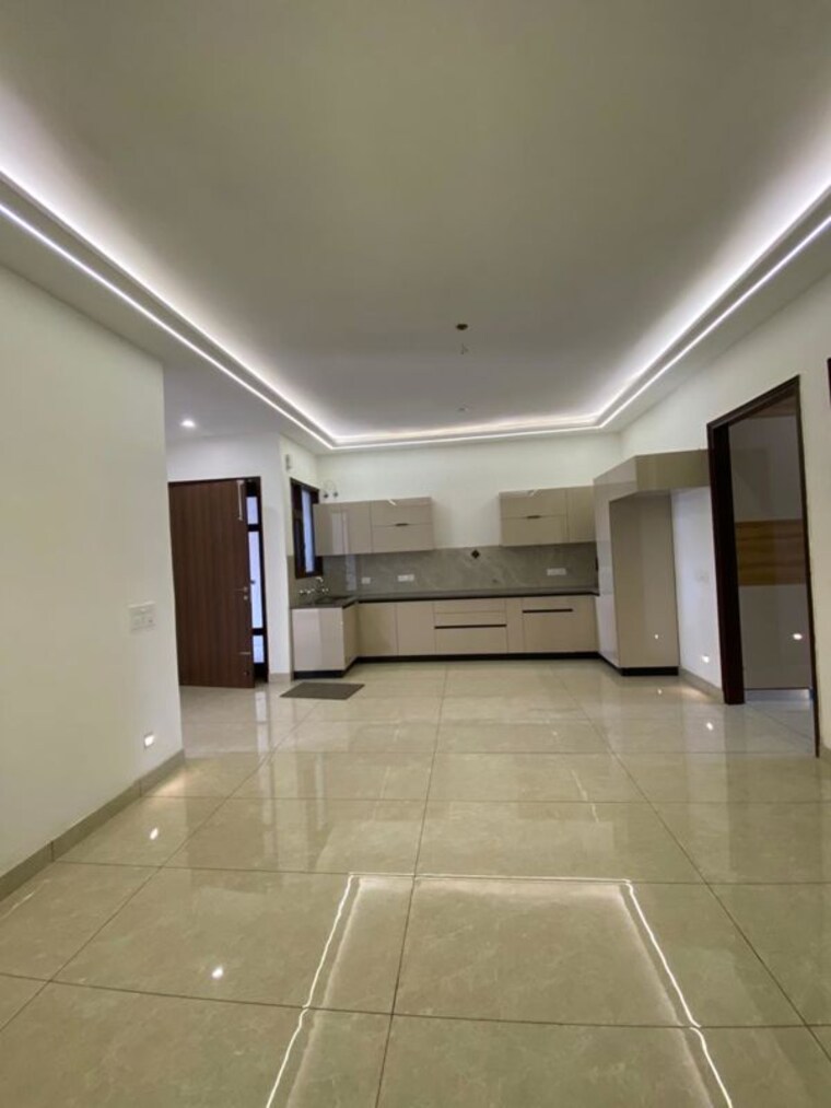 Living Room, sector 115 3 Bedroom 140 Sq.Yd. Apartment In Sector 115 Mohali 9919992