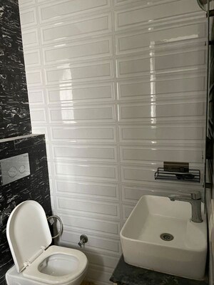 Bathroom in 3.5 BHK Apartment at Emaar Emerald Floors, Sector 65 – for Rent