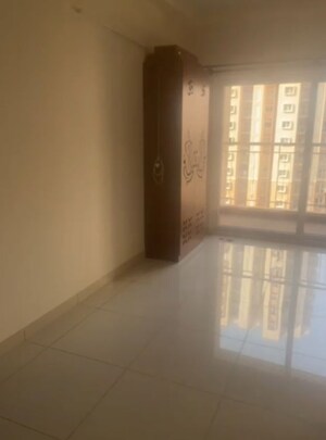 Room in 3 BHK Apartment at Prestige Finsbury Park Regent, Bagaluru – for Rent