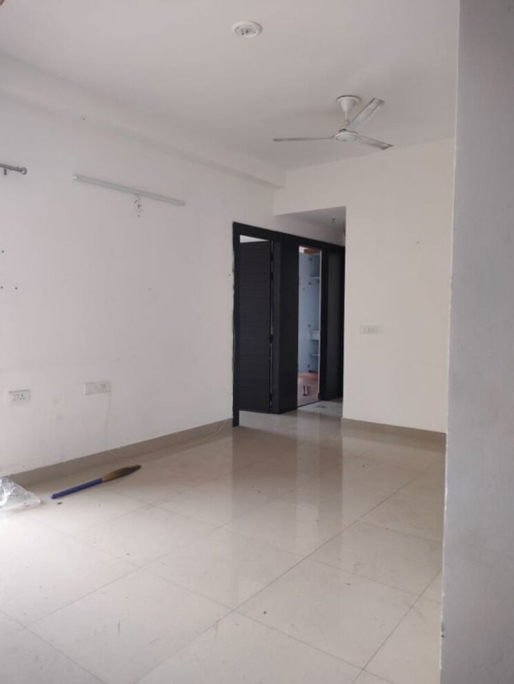 Room, express-zenith 3 Bedroom 1795 Sq.Ft. Apartment In Sector 77 Noida 9468904