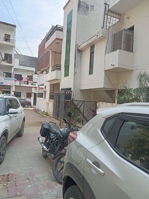 Balcony in 4 BHK Independent House at Gomti Nagar – for Sale