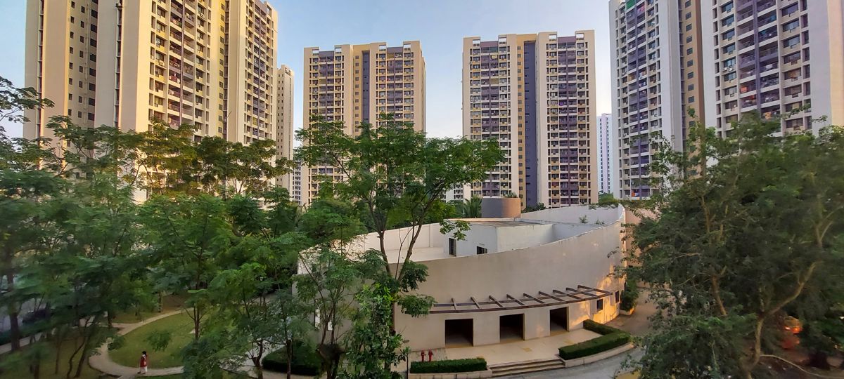 2 BHK + Study Room Apartment For Sale in Nanded City Asawari