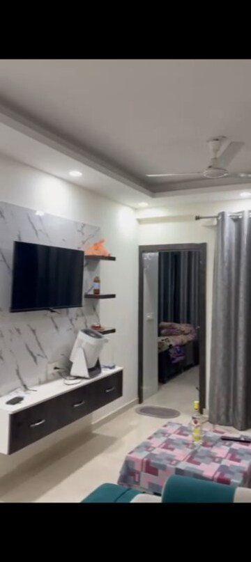 2 BHK Apartment For Rent in Signature Global The Millennia, Sector 37d
