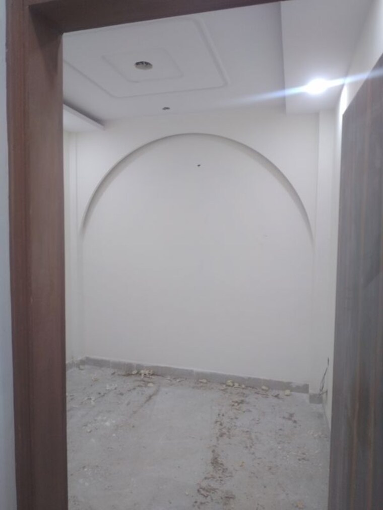 Bathroom, govindpuri 2 Bedroom 40 Sq.Yd. Builder Floor In Govindpuri Delhi 9920050