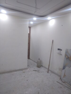 Room in 2 BHK Builder Floor at Govindpuri – for Sale