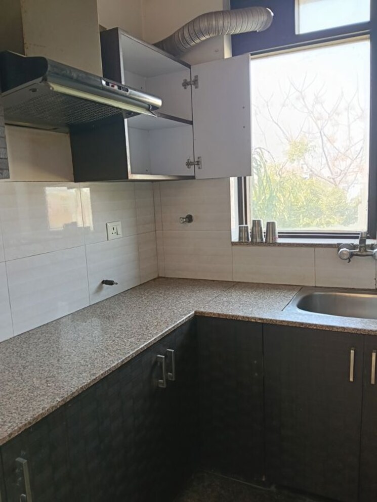 Kitchen, ansal-plaza-sector-23 2 Bedroom 1250 Sq.Ft. Builder Floor In Sector 23 Gurgaon 9920058