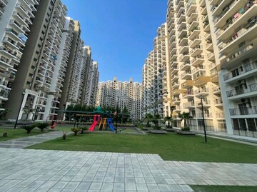 2 BHK Apartment – Exterior View View at Gulshan Bellina, Sector 16 Greater Noida - for Rent
