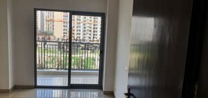 Room in 2 BHK Apartment at Gulshan Bellina, Sector 16 Greater Noida – for Rent