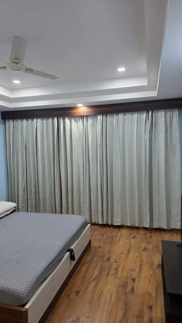 Bedroom in 3.5 BHK Apartment at MI Rustle Court, Gomti Nagar – for Rent