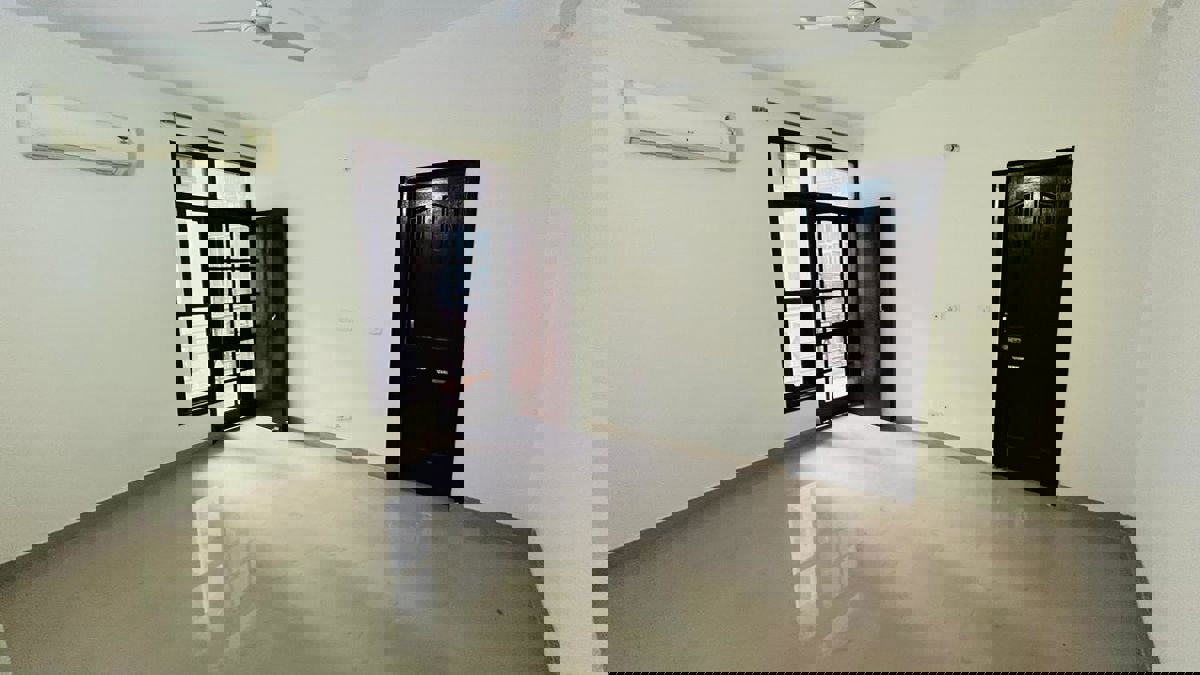 3 BHK + Pooja Room 1800 Sq.Ft. Apartment in Sushma Valencia