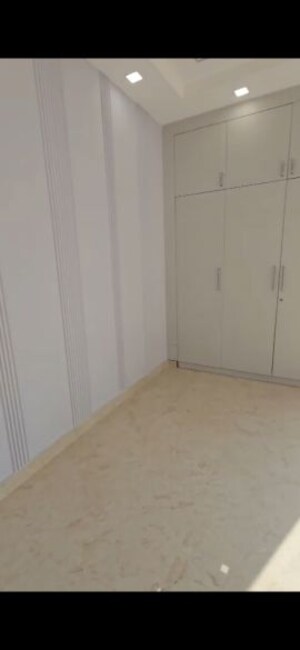 Room in 3 BHK Apartment at Puri Kohinoor, Sector 89 – for Sale