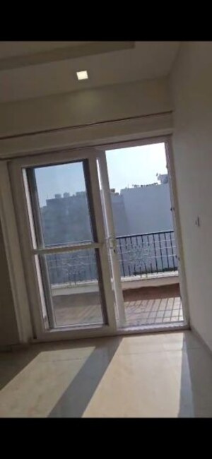 Room in 3 BHK Apartment at Puri Kohinoor, Sector 89 – for Sale