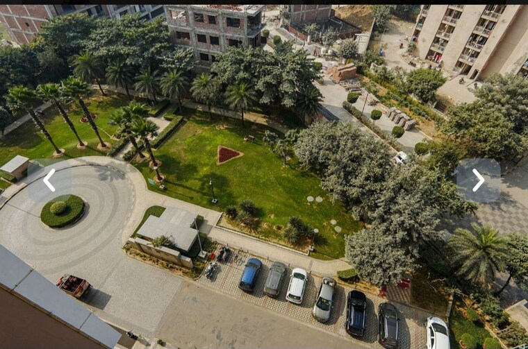 Exterior View, emaar-palm-gardens 3.5 Bedroom 1900 Sq.Ft. Apartment In Sector 83 Gurgaon 9920093