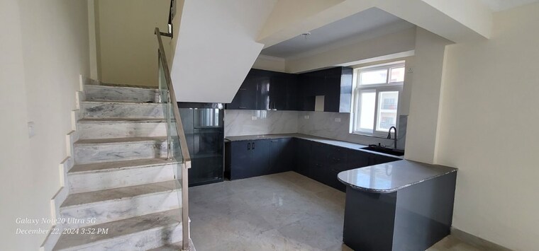 Kitchen, samiah-melrose-avenue 5 Bedroom 3500 Sq.Ft. Apartment In Vrindavan Yojna Lucknow 9920099