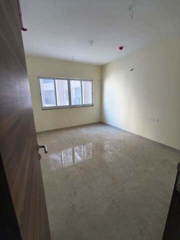Room in 6 BHK Apartment at K Raheja Reserve, Mohammadwadi – for Sale