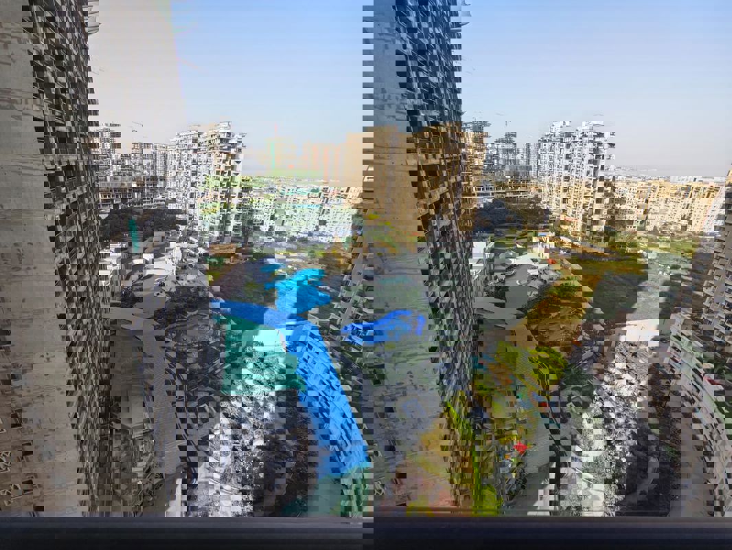 6 BHK + Pooja Room Apartment For Sale in K Raheja Reserve