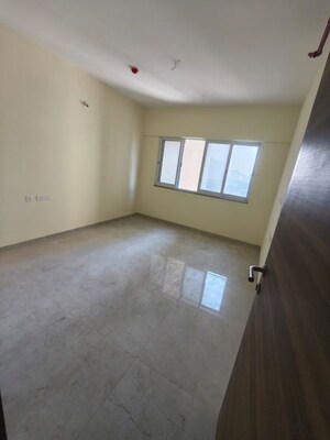 Room in 6 BHK Apartment at K Raheja Reserve, Mohammadwadi – for Sale