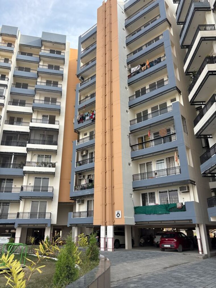 Exterior View, ratan-galaxy 4 Bedroom 2535 Sq.Ft. Apartment In Lalbagh Lucknow 9920120