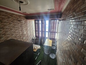  Shop For Rent in Araghar