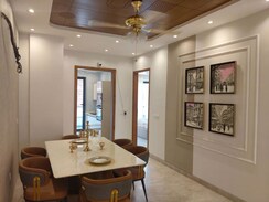 3 BHK Builder Floor For Sale in BPTP Green Oaks