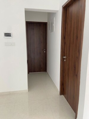 Room in 2 BHK Apartment at Pride World City Wellington, Charholi Budruk – for Rent