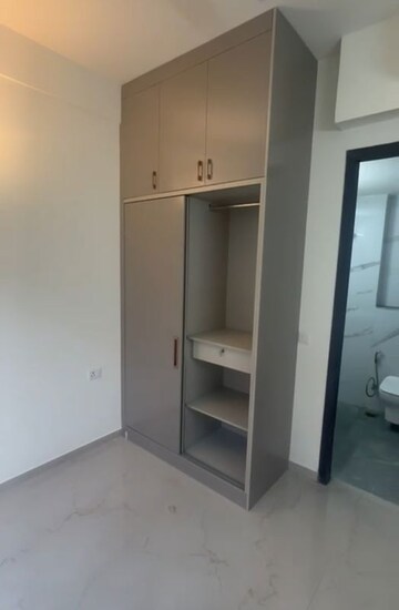 Bedroom in 3 BHK Apartment at Smart World Orchard, Sector 61 – for Rent