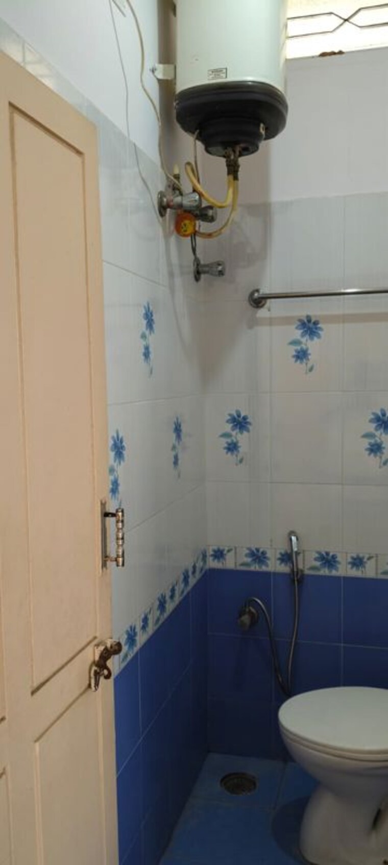 Bathroom, jeevan bima nagar 1 RK 200 Sq.Ft. Builder Floor In Jeevan Bima Nagar Bangalore 9920188