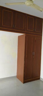 1 Rk  200 Sq.Ft. Builder Floor in Jeevan Bima Nagar