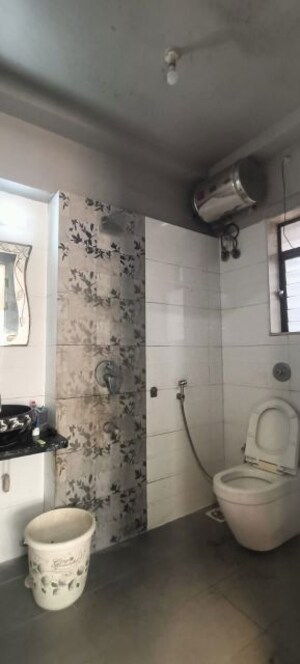 Bathroom in 3 BHK Apartment at Sai Everest Solitaire Heights, Santacruz East – for Rent