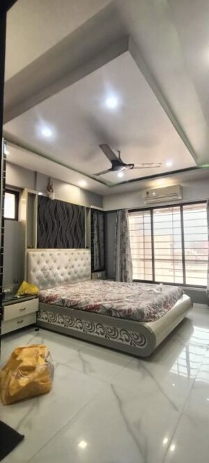 Bedroom in 3 BHK Apartment at Sai Everest Solitaire Heights, Santacruz East – for Rent