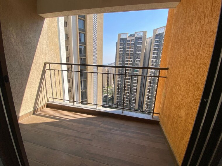 Room, pride-world-city-wellington 2 Bedroom 786 Sq.Ft. Apartment In Charholi Budruk Pune 9920178