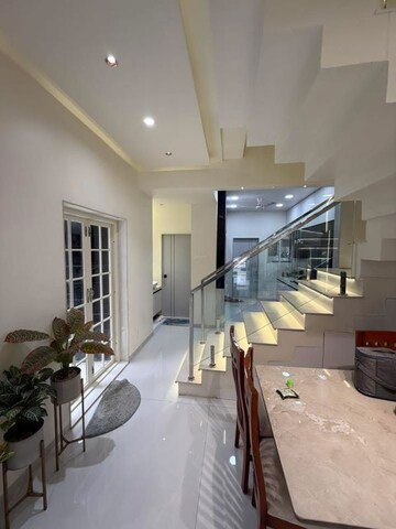 Team Area in 5 BHK Villa at Kumar Meadows Plots, Manjari – for Sale