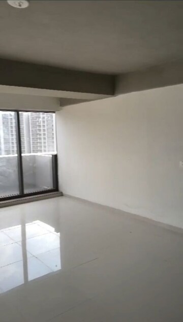 Room in  Office Space at Sola – for Rent