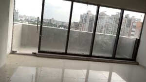  Office Space For Rent in Sola