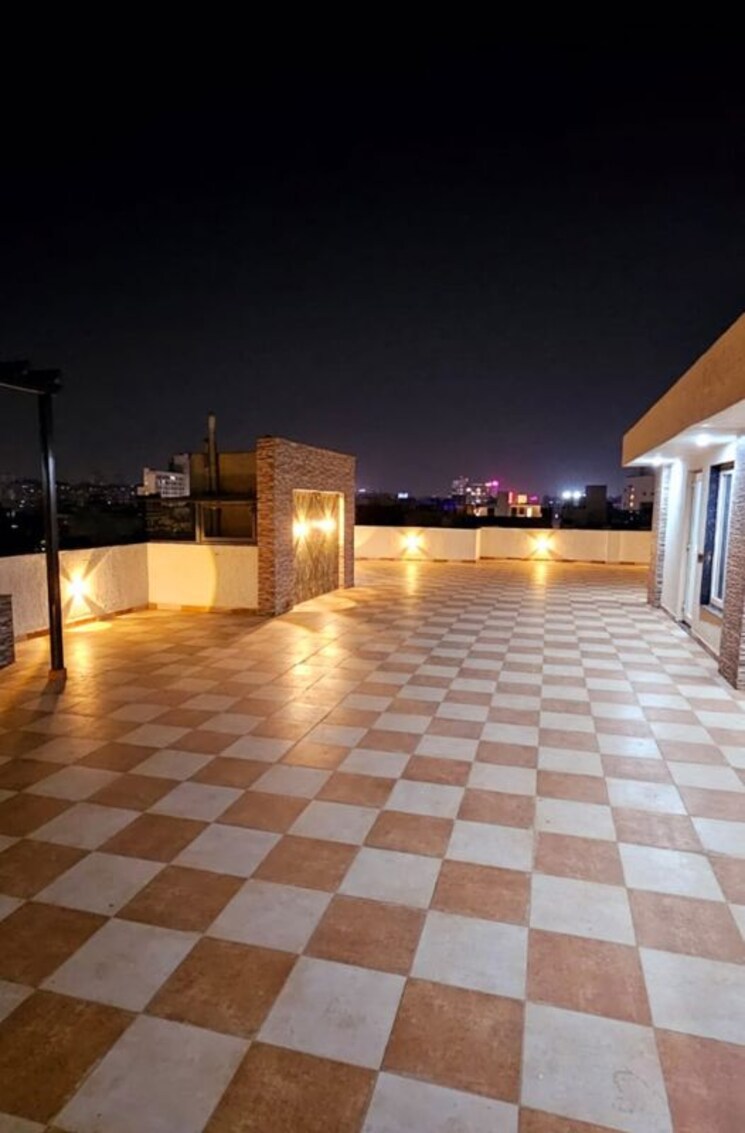 Terrace, ansal-sushant-apartments 3 Bedroom 2700 Sq.Ft. Apartment In Sushant Lok I Gurgaon 9920234