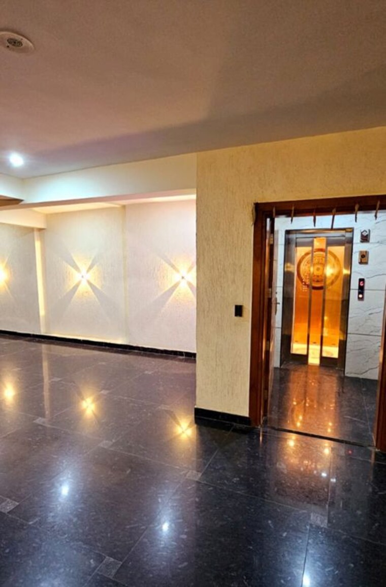  Parking, sector 46 3 Bedroom 2250 Sq.Ft. Builder Floor In Sector 46 Gurgaon 9920258