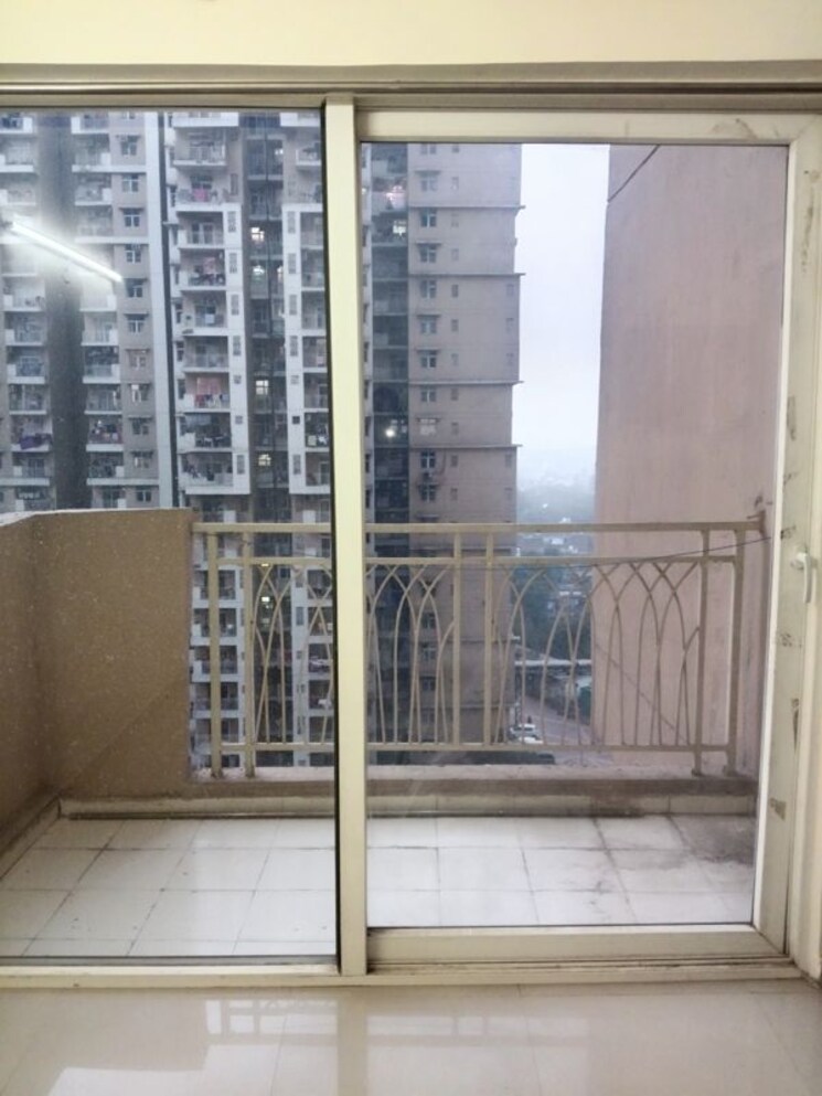 Exterior View, mahagun-mywoods-ii 2.5 Bedroom 1125 Sq.Ft. Apartment In Sector 16c Greater Noida Greater Noida 9908878