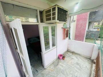 Balcony in 1 BHK Apartment at Sector 21c – for Rent