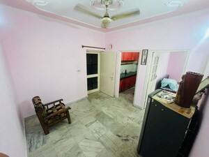 Living Room in 1 BHK Apartment at Sector 21c – for Rent