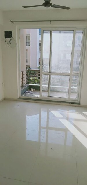 Room in 3 BHK Builder Floor at BPTP Parkland Pride, Sector 77 – for Sale