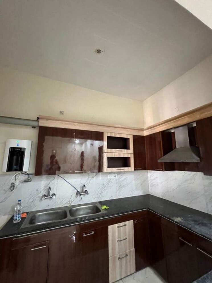 Kitchen, nk-sharma-savitry-greens 2 Bedroom 900 Sq.Ft. Apartment In Lohgarh Zirakpur 9920252