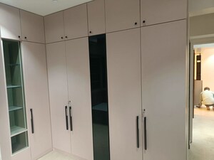 Bedroom in 4 BHK Apartment at Kanakia Silicon Valley, Powai – for Rent