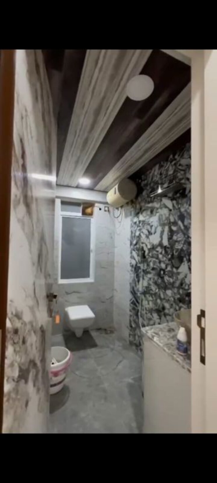 Bathroom, bhumiraj-iraisaa 3 Bedroom 1950 Sq.Ft. Apartment In Palm Beach Navi Mumbai 9920318