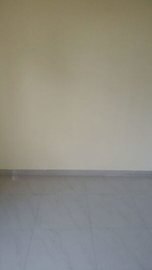 Room in 3 BHK Apartment at Hatia – for Rent