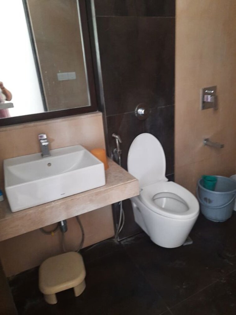 Bathroom, runwal-eirene 1 Bedroom 422 Sq.Ft. Apartment In Balkum Pada Thane 9920326