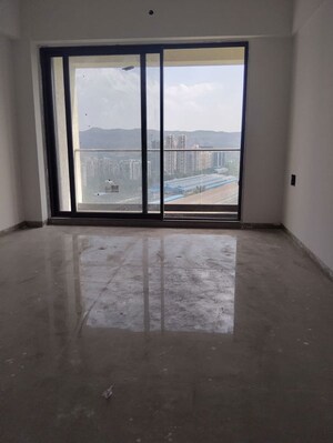 Room in 2 BHK Apartment at L&T Seawoods Residences Phase 2, Seawoods – for Sale