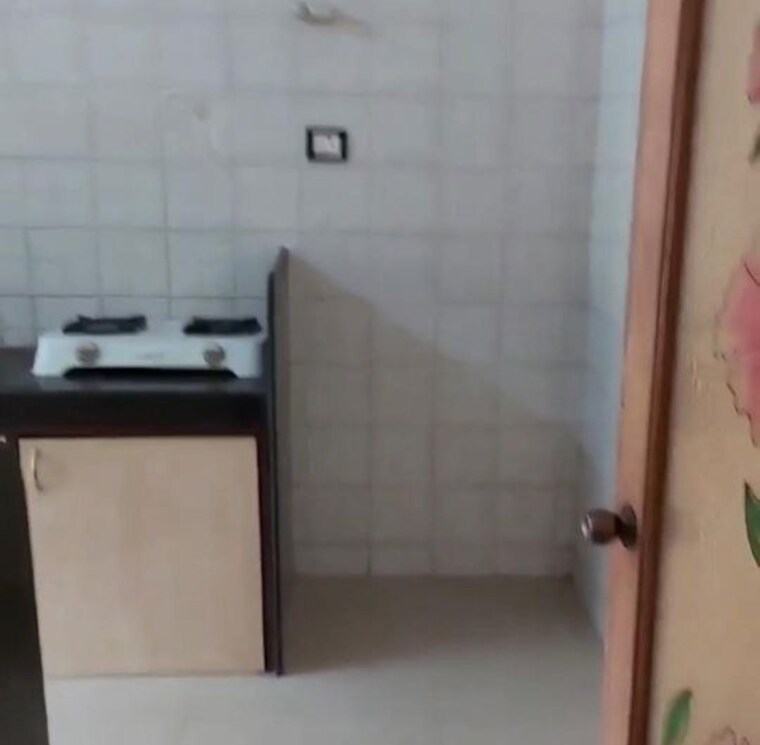 Bathroom, florence-chs 2 Bedroom 750 Sq.Ft. Apartment In Santacruz East Mumbai 9920374