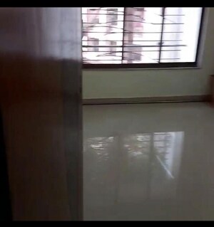Room in 2 BHK Apartment at Florence CHS, Santacruz East – for Rent