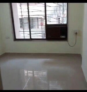 Room in 2 BHK Apartment at Florence CHS, Santacruz East – for Rent